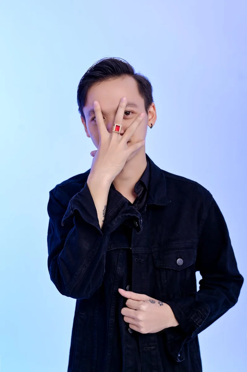 黑料识别与评估服务中资料收集与风险分析的场景